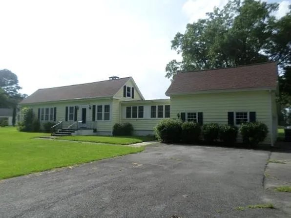 916 E Main St, Plymouth, NC 27962