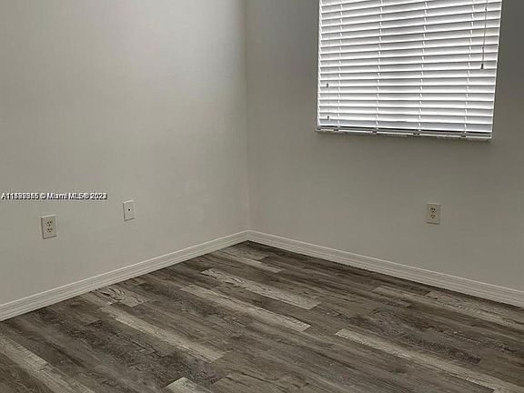 3rd image of 1586 SE 31st Ct #1586