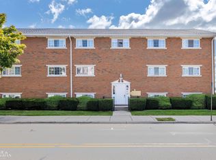 175 S Water St, Marine City, MI 48039