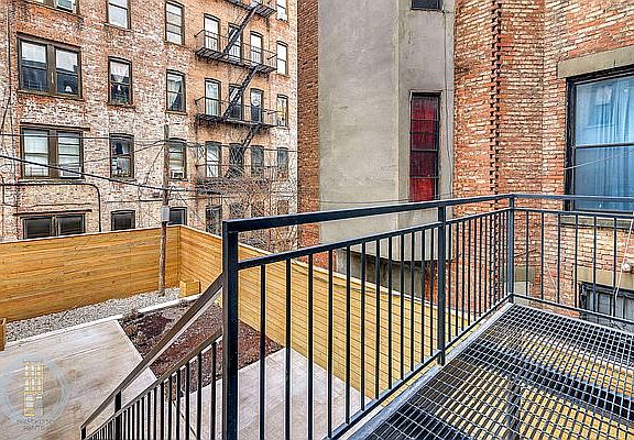 3rd image of 1163 Dean St #G