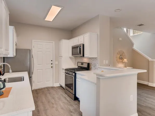 1116 Estes Ave #A, Austin, TX 78721