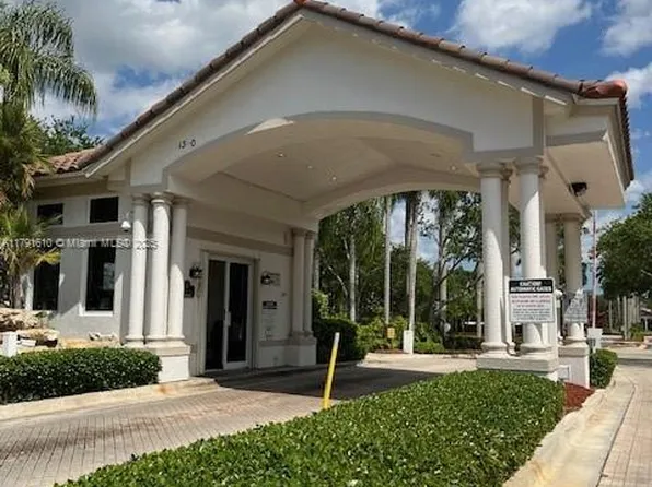 17050 NW 22nd St, Pembroke Pines, FL 33028