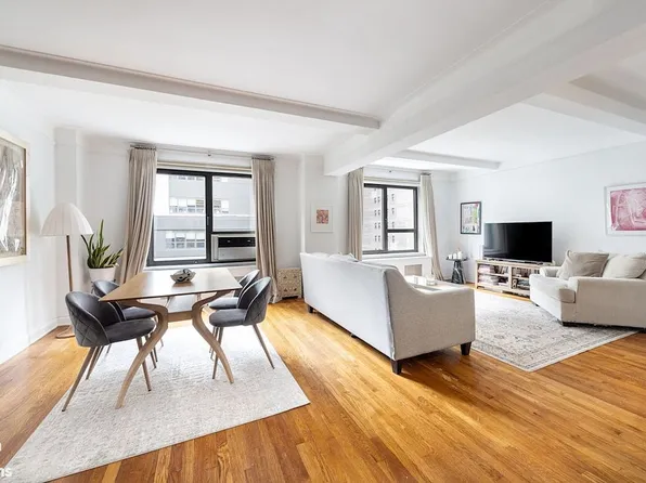 227 E 57th St APT 8CD, New York, NY 10022