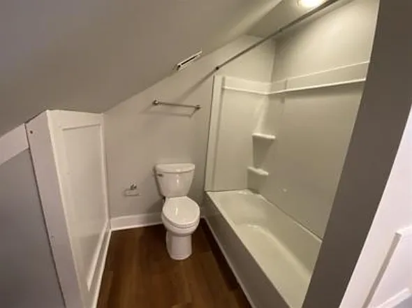 220 Calhoun St #H — Photo 3