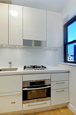 Rented by Compass | media 8