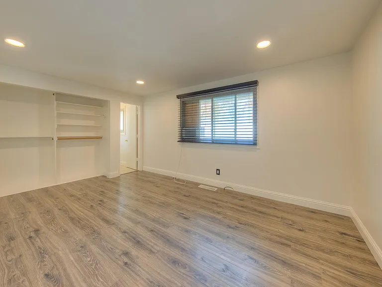 605 Autumn Hills Dr — Photo 20
