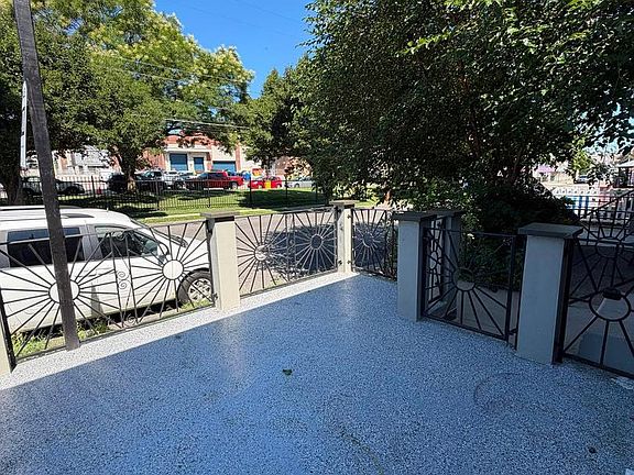 2nd image of 4147 O St