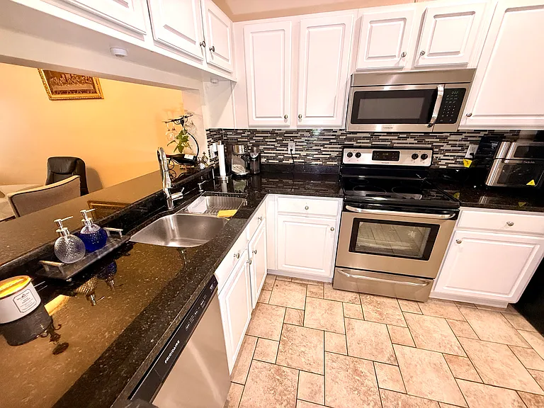 1120 Kennewick Ct — Photo 16