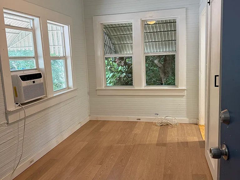 7637 NE 1st Ave #1 — Photo 7