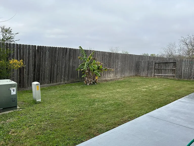 10310 Rouken Glen Ct — Photo 34