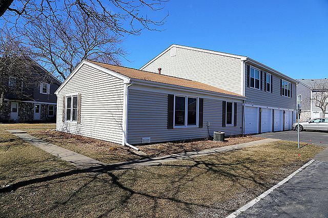 1st image of 260 Nantucket Hbr #260