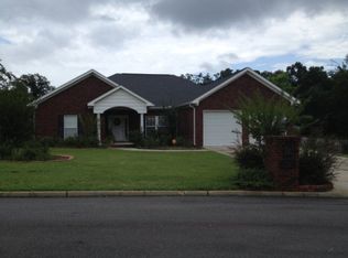 217 Lighthouse Dr, Dothan, AL 36305