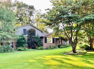 461 King Richard Dr, Murray, KY 42071