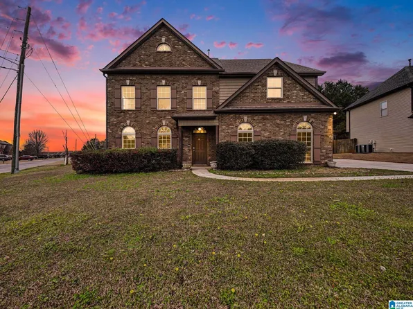 15 Ryan Cir, Odenville, AL 35120