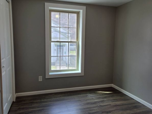 66 S Main St #4