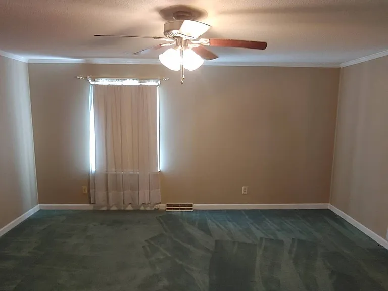 107 Pinewood Dr — Photo 10