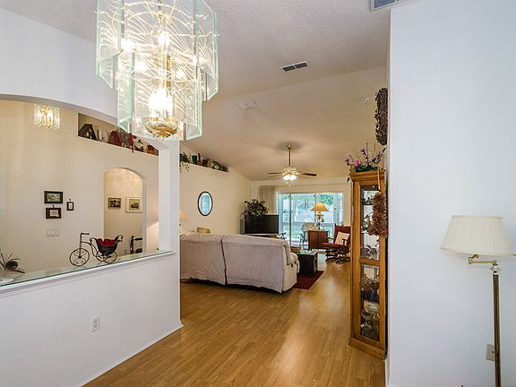 4th image of 9203 Robin Nest Dr