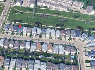 3316 26th St NW, Edmonton, AB T6T 1Z3