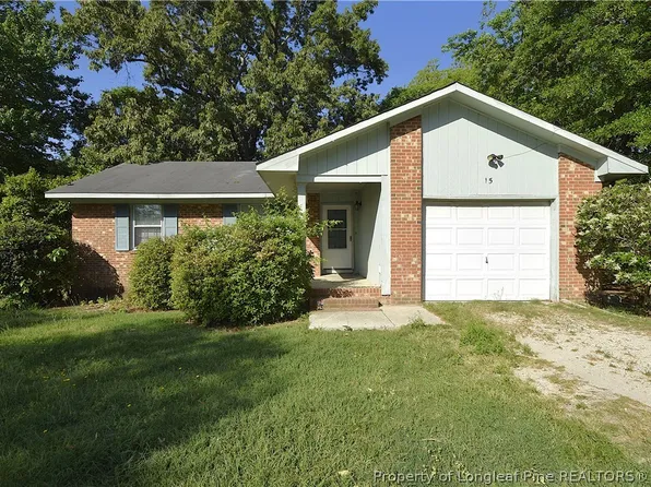 15 Astor Dr, Spring Lake, NC 28390