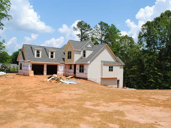 6220 Julian Rd, Gainesville, GA 30506
