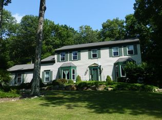 8 Eagle Nest Ln, Long Valley, NJ 07853