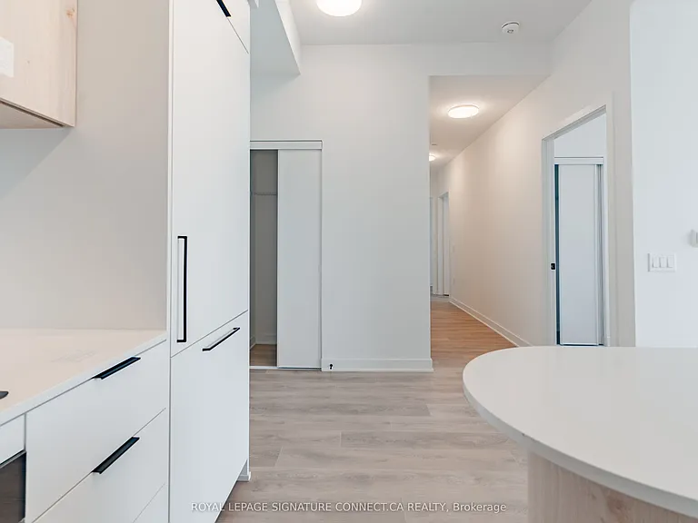 1185 Dupont St #908 — Photo 6