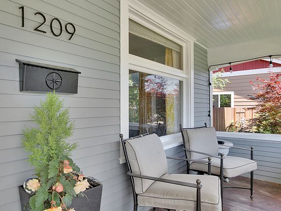 2nd image of 1209 8th Ave NW
