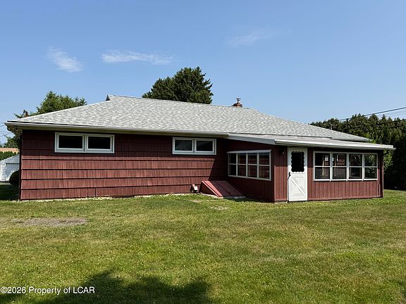3rd image of 2 Rushinock Ln