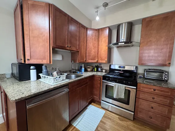 21 Westminster St #1, Somerville, MA 02144