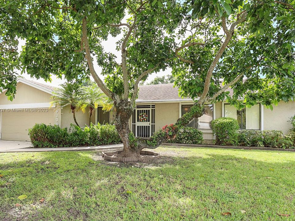 1st image of 9334 SW 171st Ter