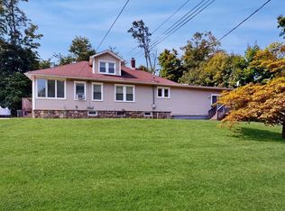 67 Mount Hope Rd, Mahopac, NY 10541