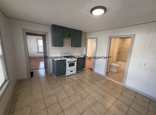 111 Johnson St, Pawtucket, RI 02860