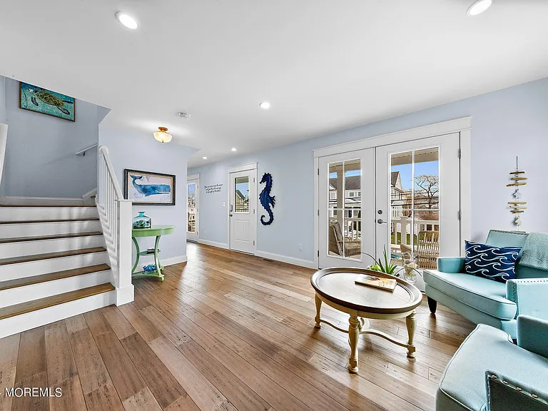 15 Griffin St — Photo 6