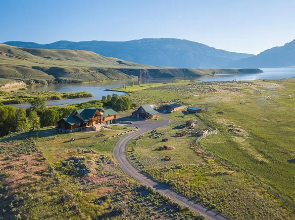 249 Lower Southfork Rd, Cody, WY 82414