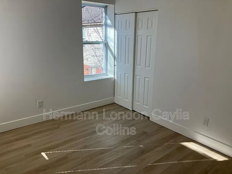 5832-5834 Etzel Ave #5834-1F — Photo 9