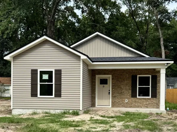 67 W F Magers Rd, Crawfordville, FL 32327