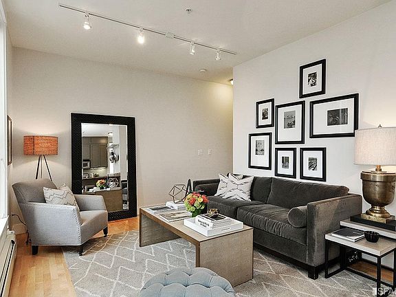 3rd image of 17 Brosnan St APT 4
