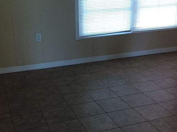 2nd image of 1301 N Palm Dr