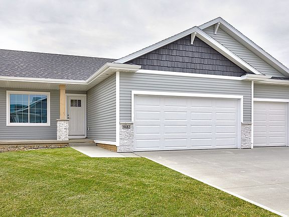 2nd image of 9482 Emilia Ln