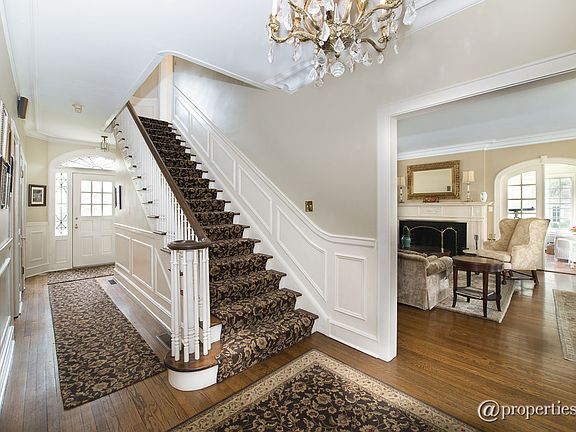 2nd image of 119 Abingdon Ave