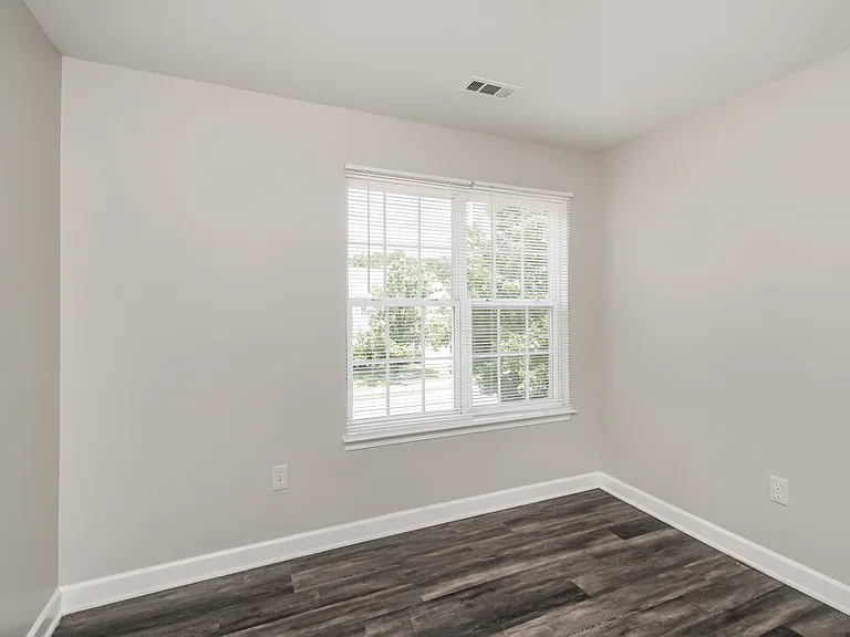 2648 Reid Park Ln — Photo 14