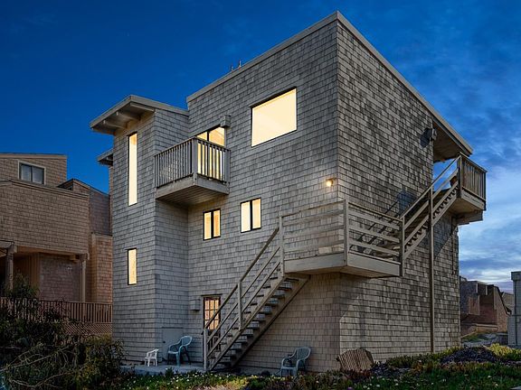 3rd image of 82 Puffin Ln