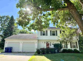 4012 Hilltop Rd, Wausau, WI 54403