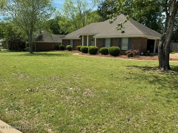 551 Brookstone Cir, Madison, MS 39110