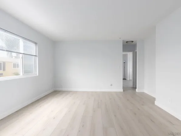 6750 Beadnell Way Unit 39, San Diego, CA 92117