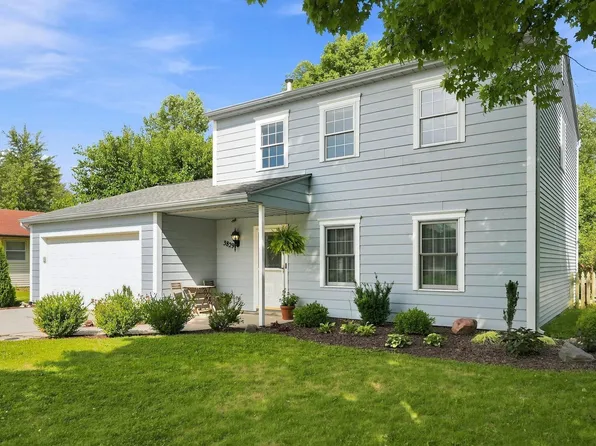 3829 Aboite Lake Dr, Fort Wayne, IN 46804