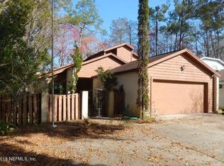 5438 Mariners Cove Dr, Jacksonville, FL 32210