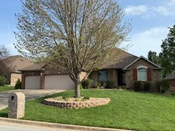 4830 S Montrose Place, Springfield, MO 65810