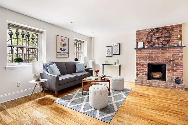 Sold by Compass | media 10