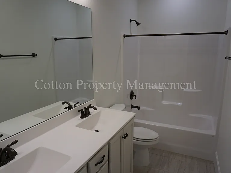 33 Meon Ln — Photo 32